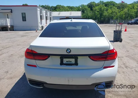 2019 BMW 740I z USA, uszkodzony, nr VIN WBA7E2C59KB217232